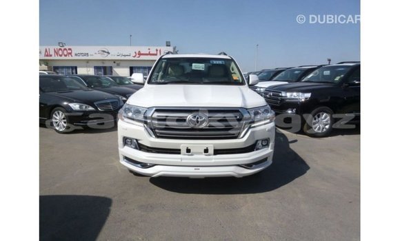 Buy Import Toyota Land Cruiser White Car in Import - Dubai in Batken Buy Import Toyota Land Cruiser White Car in Import - Dubai in Batken