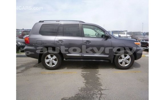 Buy Import Toyota Land Cruiser Other Car in Import - Dubai in Batken Buy Import Toyota Land Cruiser Other Car in Import - Dubai in Batken