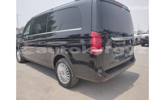 Buy Import Mercedes-Benz 250 Black Car in Import - Dubai in Batken Buy Import Mercedes-Benz 250 Black Car in Import - Dubai in Batken