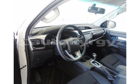 Buy Import Toyota Hilux White Car in Import - Dubai in Batken Buy Import Toyota Hilux White Car in Import - Dubai in Batken