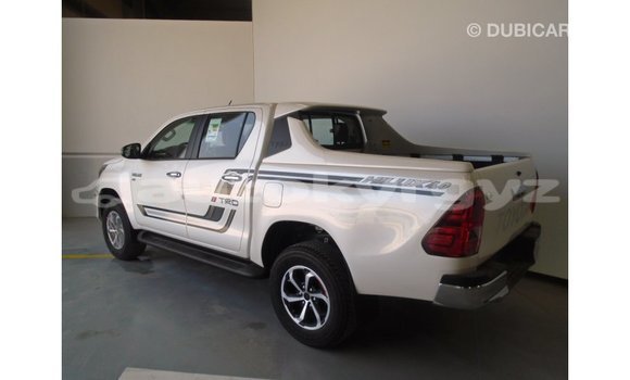 Buy Import Toyota Hilux White Car in Import - Dubai in Batken Buy Import Toyota Hilux White Car in Import - Dubai in Batken