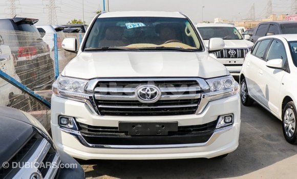 Buy Import Toyota Land Cruiser White Car in Import - Dubai in Batken Buy Import Toyota Land Cruiser White Car in Import - Dubai in Batken