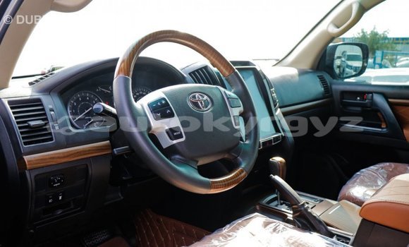 Buy Import Toyota Land Cruiser Black Car in Import - Dubai in Batken Buy Import Toyota Land Cruiser Black Car in Import - Dubai in Batken