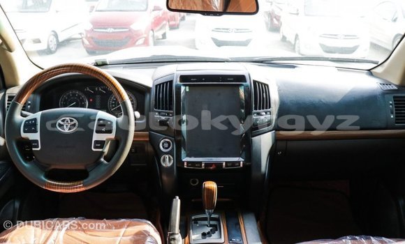 Buy Import Toyota Land Cruiser Black Car in Import - Dubai in Batken Buy Import Toyota Land Cruiser Black Car in Import - Dubai in Batken