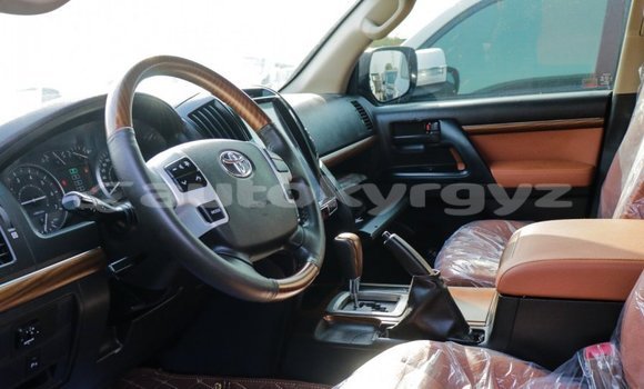 Buy Import Toyota Land Cruiser Black Car in Import - Dubai in Batken Buy Import Toyota Land Cruiser Black Car in Import - Dubai in Batken