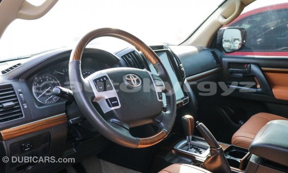 Buy Import Toyota Land Cruiser White Car in Import - Dubai in Batken Buy Import Toyota Land Cruiser White Car in Import - Dubai in Batken
