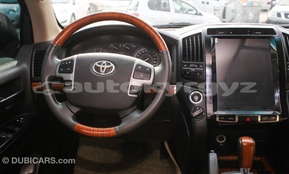 Buy Import Toyota Land Cruiser White Car in Import - Dubai in Batken Buy Import Toyota Land Cruiser White Car in Import - Dubai in Batken