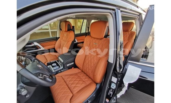 Buy Import Toyota Land Cruiser Black Car in Import - Dubai in Batken Buy Import Toyota Land Cruiser Black Car in Import - Dubai in Batken