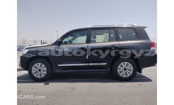 Buy Import Toyota Land Cruiser Black Car in Import - Dubai in Batken Buy Import Toyota Land Cruiser Black Car in Import - Dubai in Batken