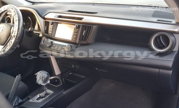 Buy Import Toyota HiAce Blue Truck in Import - Dubai in Batken Buy Import Toyota HiAce Blue Truck in Import - Dubai in Batken