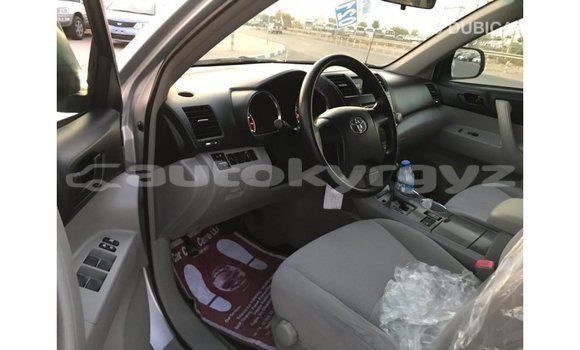 Buy Import Toyota Highlander Other Car in Import - Dubai in Batken Buy Import Toyota Highlander Other Car in Import - Dubai in Batken
