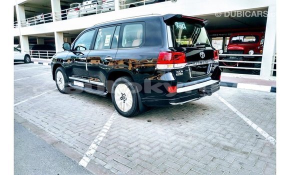 Buy Import Toyota Land Cruiser Black Car in Import - Dubai in Batken Buy Import Toyota Land Cruiser Black Car in Import - Dubai in Batken