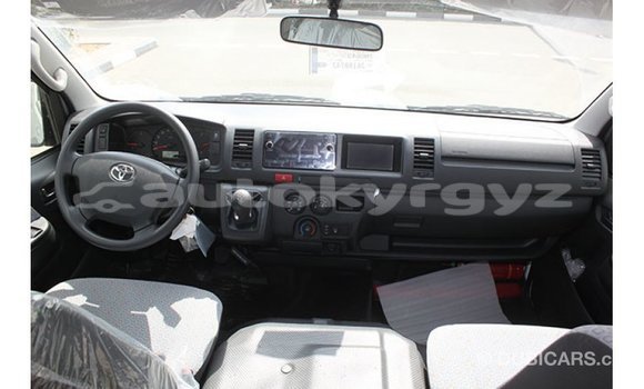 Buy Import Toyota Hiace White Car in Import - Dubai in Batken Buy Import Toyota Hiace White Car in Import - Dubai in Batken