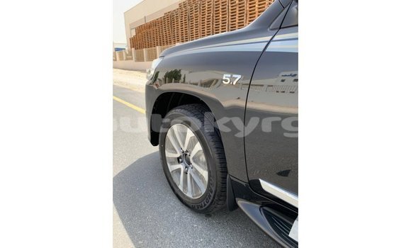 Buy Import Toyota Land Cruiser Black Car in Import - Dubai in Batken Buy Import Toyota Land Cruiser Black Car in Import - Dubai in Batken