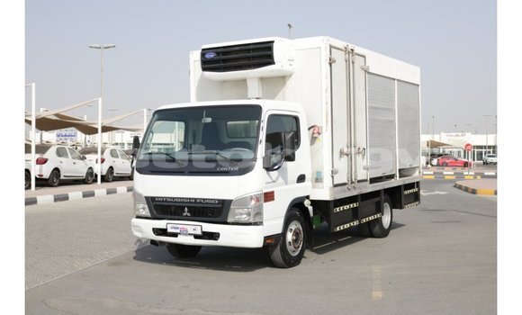 Buy Import Mitsubishi L400 White Truck in Import - Dubai in Batken