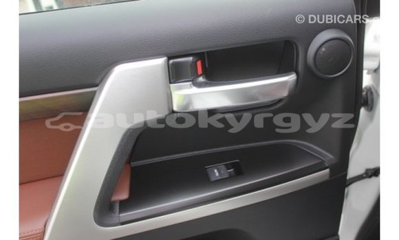 Buy Import Toyota Land Cruiser White Car in Import - Dubai in Batken Buy Import Toyota Land Cruiser White Car in Import - Dubai in Batken
