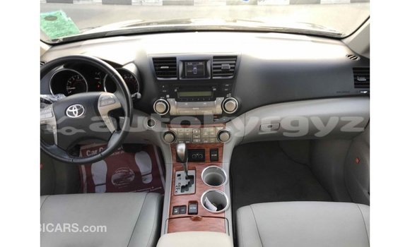 Buy Import Toyota Highlander Black Car in Import - Dubai in Batken Buy Import Toyota Highlander Black Car in Import - Dubai in Batken