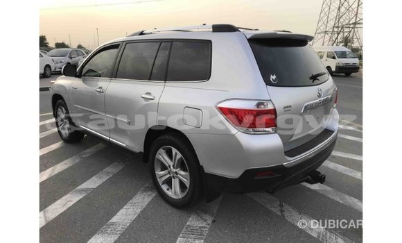 Buy Import Toyota Highlander Other Car in Import - Dubai in Batken Buy Import Toyota Highlander Other Car in Import - Dubai in Batken