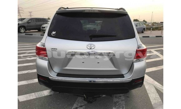 Buy Import Toyota Highlander Other Car in Import - Dubai in Batken Buy Import Toyota Highlander Other Car in Import - Dubai in Batken