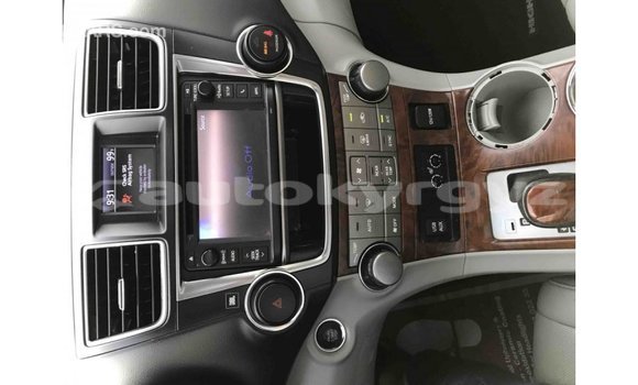 Buy Import Toyota Highlander Other Car in Import - Dubai in Batken Buy Import Toyota Highlander Other Car in Import - Dubai in Batken