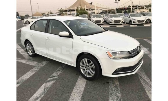 Buy Import Volkswagen Jetta White Car in Import - Dubai in Batken