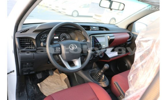 Buy Import Toyota Hilux White Car in Import - Dubai in Batken Buy Import Toyota Hilux White Car in Import - Dubai in Batken