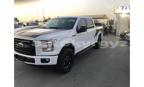 Buy Import Ford V8 White Car in Import - Dubai in Batken Buy Import Ford V8 White Car in Import - Dubai in Batken