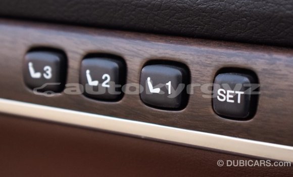 Buy Import Toyota Land Cruiser White Car in Import - Dubai in Batken Buy Import Toyota Land Cruiser White Car in Import - Dubai in Batken