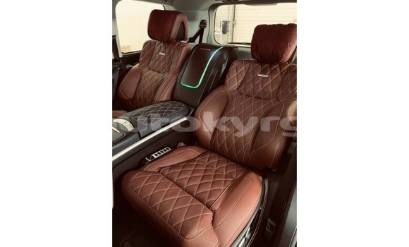 Buy Import Toyota Land Cruiser Black Car in Import - Dubai in Batken Buy Import Toyota Land Cruiser Black Car in Import - Dubai in Batken