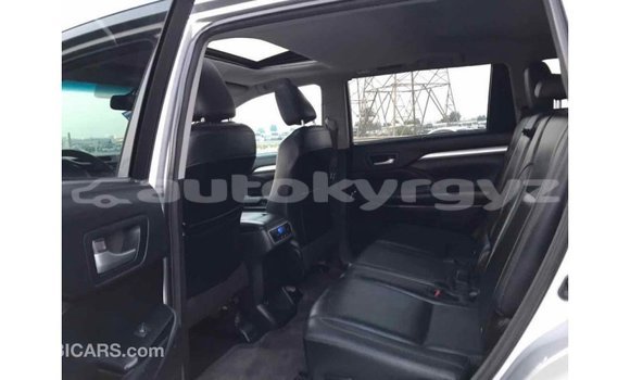 Buy Import Toyota Highlander Other Car in Import - Dubai in Batken Buy Import Toyota Highlander Other Car in Import - Dubai in Batken