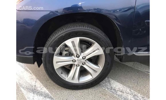 Buy Import Toyota Highlander Blue Car in Import - Dubai in Batken Buy Import Toyota Highlander Blue Car in Import - Dubai in Batken