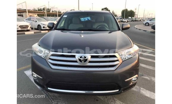 Buy Import Toyota Highlander Other Car in Import - Dubai in Batken Buy Import Toyota Highlander Other Car in Import - Dubai in Batken