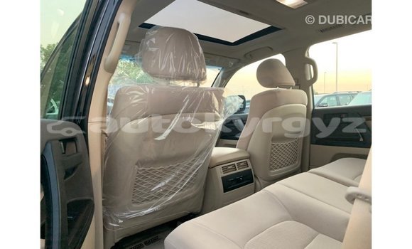 Buy Import Toyota Land Cruiser Black Car in Import - Dubai in Batken Buy Import Toyota Land Cruiser Black Car in Import - Dubai in Batken