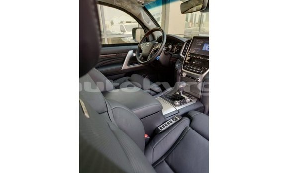 Buy Import Toyota Land Cruiser Black Car in Import - Dubai in Batken Buy Import Toyota Land Cruiser Black Car in Import - Dubai in Batken