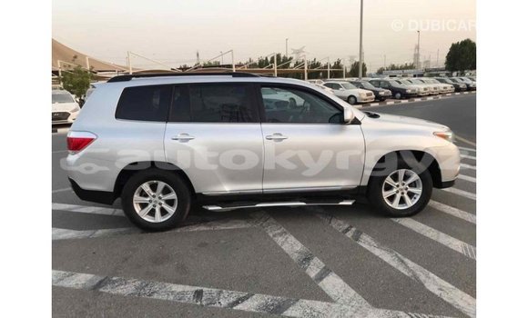 Buy Import Toyota Highlander Other Car in Import - Dubai in Batken Buy Import Toyota Highlander Other Car in Import - Dubai in Batken
