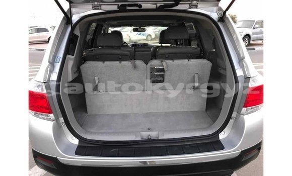 Buy Import Toyota Highlander Other Car in Import - Dubai in Batken Buy Import Toyota Highlander Other Car in Import - Dubai in Batken