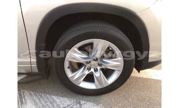 Buy Import Toyota Highlander Beige Car in Import - Dubai in Batken Buy Import Toyota Highlander Beige Car in Import - Dubai in Batken