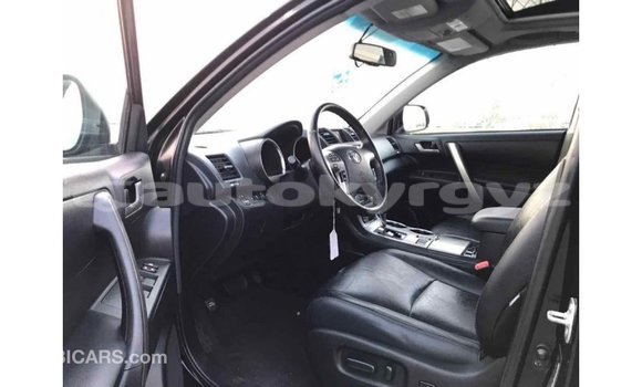 Buy Import Toyota Highlander Black Car in Import - Dubai in Batken Buy Import Toyota Highlander Black Car in Import - Dubai in Batken