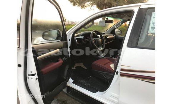Buy Import Toyota Hilux White Car in Import - Dubai in Batken Buy Import Toyota Hilux White Car in Import - Dubai in Batken