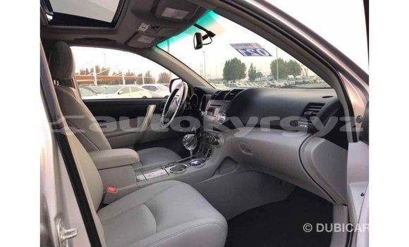 Buy Import Toyota Highlander Other Car in Import - Dubai in Batken Buy Import Toyota Highlander Other Car in Import - Dubai in Batken