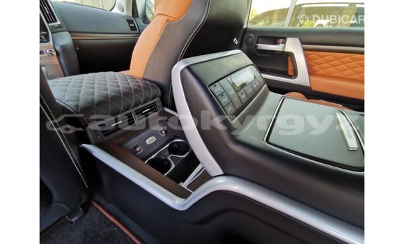 Buy Import Toyota Land Cruiser Black Car in Import - Dubai in Batken Buy Import Toyota Land Cruiser Black Car in Import - Dubai in Batken