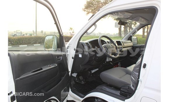 Buy Import Toyota Hiace White Car in Import - Dubai in Batken Buy Import Toyota Hiace White Car in Import - Dubai in Batken