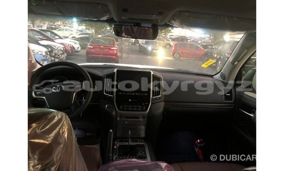 Buy Import Toyota Land Cruiser Black Car in Import - Dubai in Batken Buy Import Toyota Land Cruiser Black Car in Import - Dubai in Batken