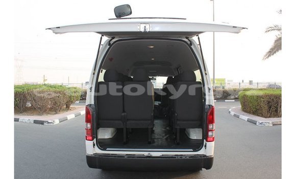 Buy Import Toyota Hiace White Car in Import - Dubai in Batken Buy Import Toyota Hiace White Car in Import - Dubai in Batken
