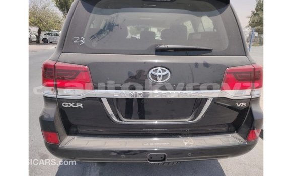 Buy Import Toyota Land Cruiser Black Car in Import - Dubai in Batken Buy Import Toyota Land Cruiser Black Car in Import - Dubai in Batken
