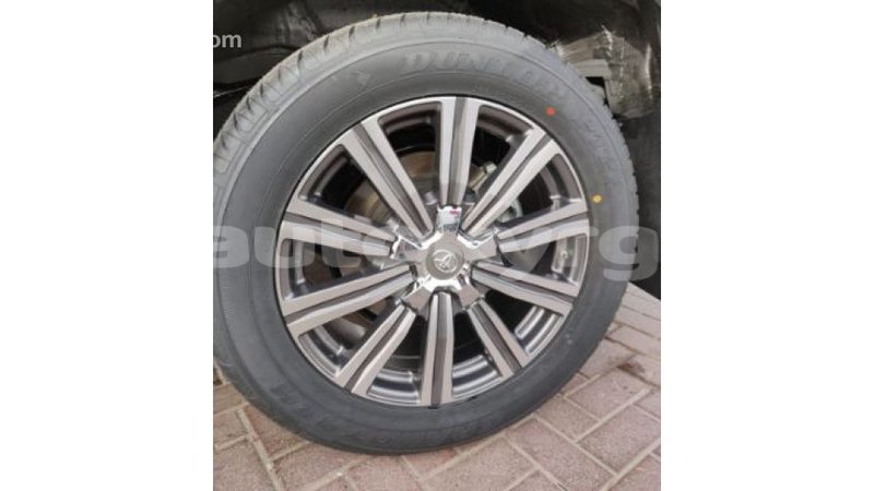 Big with watermark toyota land cruiser batken import dubai 1885