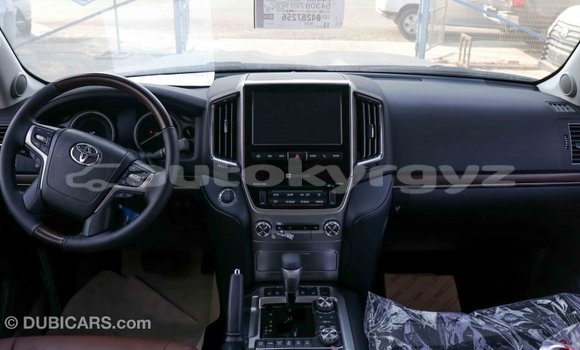 Buy Import Toyota Land Cruiser Black Car in Import - Dubai in Batken Buy Import Toyota Land Cruiser Black Car in Import - Dubai in Batken
