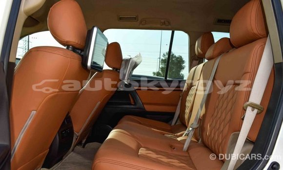 Buy Import Toyota Land Cruiser White Car in Import - Dubai in Batken Buy Import Toyota Land Cruiser White Car in Import - Dubai in Batken