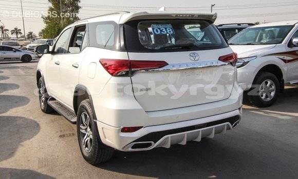 Buy Import Toyota Fortuner White Car in Import - Dubai in Batken Buy Import Toyota Fortuner White Car in Import - Dubai in Batken
