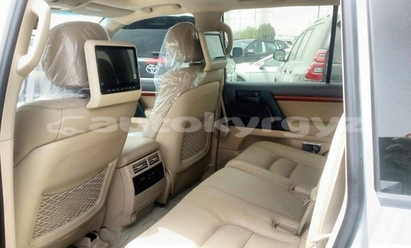 Buy Import Toyota Land Cruiser Other Car in Import - Dubai in Batken Buy Import Toyota Land Cruiser Other Car in Import - Dubai in Batken